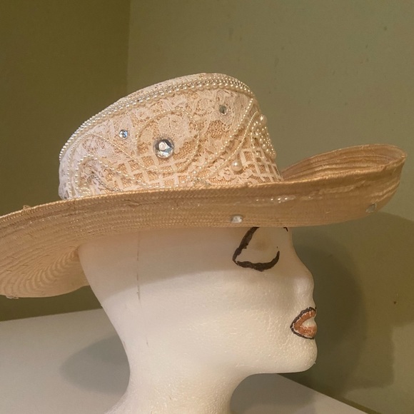 Beautiful Sonni of S F Natural Straw Church Dress Hat - Picture 3 of 8